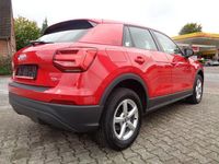 Gebraucht Audi Q2 116 PS (85 kW) 2017 Tangorot SUV