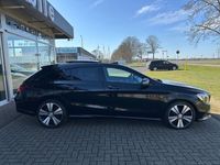 Gebraucht Mercedes CLA220 Shooting Brake 177 PS (130 kW) 2017 Schwarz Kombi