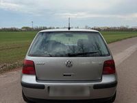 Gebraucht VW Golf IV Edition 105 PS (77 kW) 2002 Grau Kleinwagen