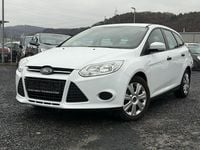 Gebraucht Ford Focus Ambiente 101 PS (74 kW) 2013 Weiß Kombi
