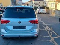 Gebraucht VW Touran Highline 150 PS (110 kW) 2017 Silber Van / Kleinbus