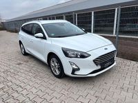 Gebraucht Ford Focus Cool & Connect 120 PS (88 kW) 2021 Weiß Limousine