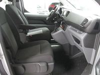 Gebraucht Opel Vivaro 120 PS (88 kW) 2022 Kontrast grau/quarz silber Van / Kleinbus