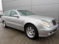 Gebraucht Mercedes E220 Classic 150 PS (110 kW) 2003 Silber Limousine
