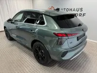 Gebraucht Audi Q3 Sport 150 PS (110 kW) 2026 Salbeigrün metallic SUV