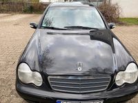 Gebraucht Mercedes C180 129 PS (94 kW) 2001 Schwarz Limousine