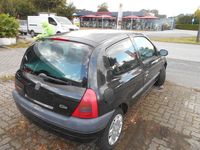 Gebraucht Renault Clio II Basis 58 PS (42 kW) 2001 Schwarz Limousine