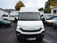 Gebraucht Iveco Daily 156 PS (114 kW) 2019 Weiß Van / Kleinbus
