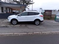 Gebraucht Ford Kuga Titanium 150 PS (110 kW) 2016 Weiß SUV