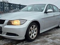 Gebraucht BMW 318 Advantage 129 PS (94 kW) 2007 Silber Limousine