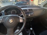 Gebraucht Suzuki Swift 92 PS (67 kW) 2008 Rot Kleinwagen