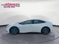 Gebraucht Toyota Prius Executive 223 PS (164 kW) 2024 Platinumweiß perleffekt Kleinwagen