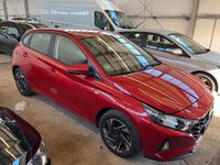 Gebraucht Hyundai i20 Trend 101 PS (74 kW) 2023 Rot Kleinwagen