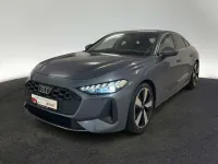 Gebraucht Audi A5 Sport 204 PS (150 kW) 2025 Horizontblau metallic Limousine