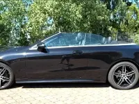 Gebraucht Mercedes E220 194 PS (142 kW) 2018 Schwarz Cabrio