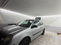 Gebraucht VW Polo Basis 54 PS (39 kW) 2003 Schwarz Limousine