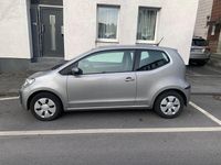 Second-hand VW up! 65 CP (47 kW) 2020 Gri Hatchback
