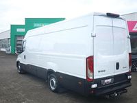 Gebraucht Iveco Daily 155 PS (114 kW) 2024 Weiß ic 194 Limousine