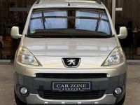 Gebraucht Peugeot TePee 92 PS (67 kW) 2012 Grau Kombi