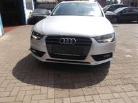 Gebraucht Audi A4 Attraction 170 PS (125 kW) 2012 Eissilber metallic Kombi
