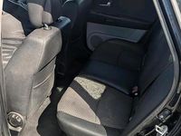 Second-hand Kia Ceed 126 CP (92 kW) 2010 Negru Hatchback