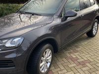 Gebraucht VW Touareg 245 PS (180 kW) 2011 Grau SUV