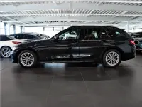 Gebraucht BMW 320 Shadowline 190 PS (139 kW) 2023 Black sapphire metallic Kombi