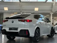 Neu BMW iX2 Performance 150 kW (204 PS) 2026 Alpinweiss iii SUV
