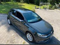 Gebraucht VW Polo LOUNGE 60 PS (44 kW) 2016 Grau Limousine