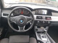 Second-hand BMW 525 Exclusive 218 CP (160 kW) 2009 Argintiu Break