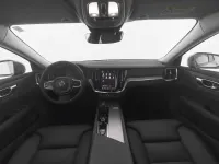 Gebraucht Volvo V60 CC Plus 197 PS (144 kW) 2024 Grau vapour grey / metallic Kombi