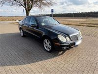 Gebraucht Mercedes E280 190 PS (139 kW) 2006 Schwarz Limousine