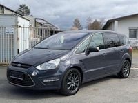 Gebraucht Ford S-MAX Titanium 140 PS (102 kW) 2012 Grau Van / Kleinbus