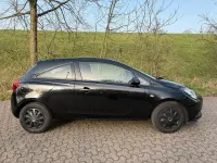 Używany Opel Corsa 69 KM (50 kW) 2016 Czarny Hatchback