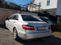 Gebraucht Mercedes E220 170 PS (125 kW) 2009 Silber Limousine