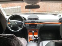 Gebraucht Mercedes E200 136 PS (100 kW) 2008 Schwarz Kombi