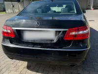 Gebraucht Mercedes E300 231 PS (169 kW) 2011 Schwarz Limousine
