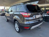 Gebraucht Ford Kuga Titanium 150 PS (110 kW) 2019 Grau SUV