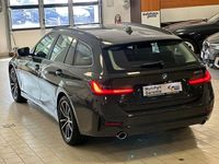 Gebraucht BMW 320e Advantage 204 PS (150 kW) 2022 Grau Limousine