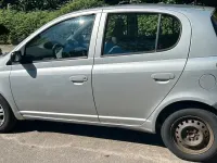 Gebraucht Toyota Yaris 68 PS (50 kW) 2002 Grau Kombi