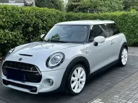 Gebraucht Mini Cooper S 192 PS (141 kW) 2020 Weiß Kleinwagen