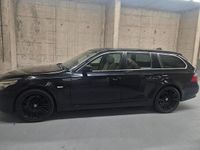 Gebraucht BMW 525 197 PS (144 kW) 2008 Schwarz Kombi