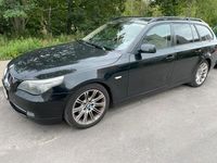 Gebraucht BMW 525 197 PS (144 kW) 2008 Schwarz Kombi