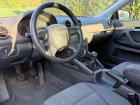 Second-hand Audi A3 Ambition 105 CP (77 kW) 2007 Gri Hatchback