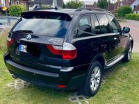 Gebraucht BMW X3 177 PS (130 kW) 2010 Schwarz SUV