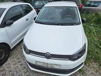 Gebraucht VW Polo Trendline 75 PS (55 kW) 2015 Weiß Limousine