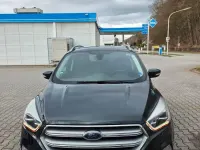 Gebraucht Ford Kuga 179 PS (131 kW) 2018 Grün SUV