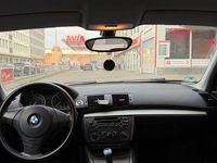 Gebraucht BMW 118 143 PS (105 kW) 2005 Silber Kleinwagen