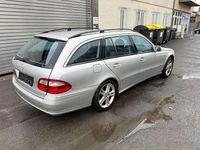 Gebraucht Mercedes E220 150 PS (110 kW) 2004 Brillantsilber  metalliclack Kombi