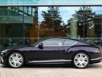 Neu Bentley Continental 680 PS (500 kW) 2026 Violett